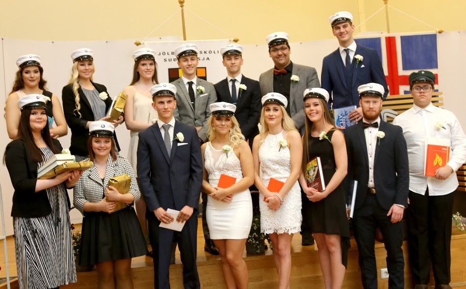 FS útskrifaði 80 nemendur um helgina