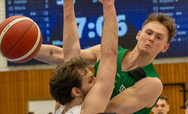 Eins og að byrja  aftur í meistaraflokki