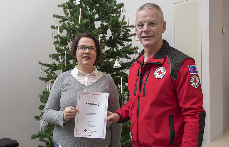 Rauði krossinn á Suðurnesjum styrkir Velferðarsjóð