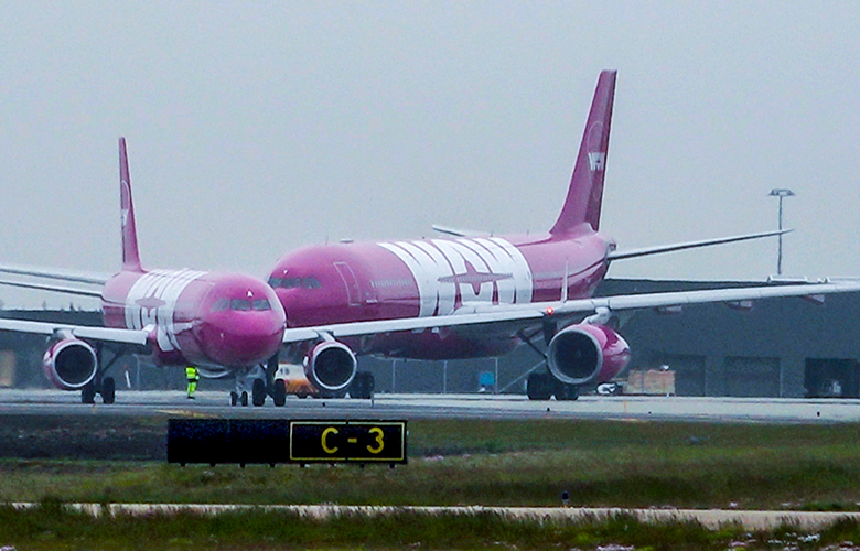 WOW air hættir starfsemi